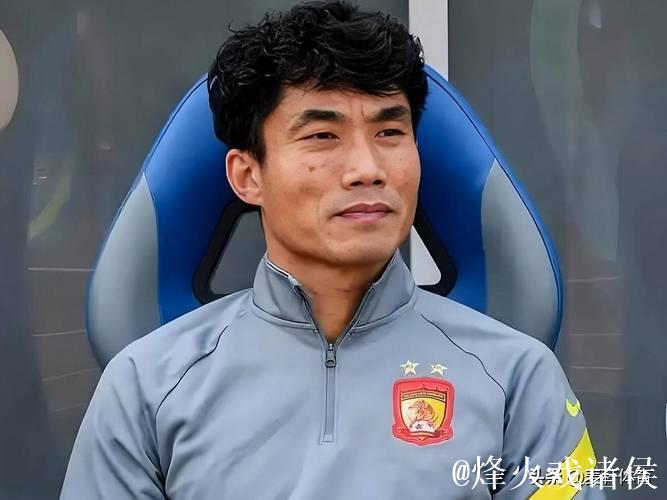 郑智出任青岛西海岸足球俱乐部一线队主教练 郑智出任青岛西海岸足球俱乐部一线队主教练